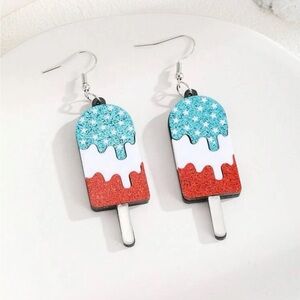 🇺🇸 NWT American Flag / Popsicle Earrings